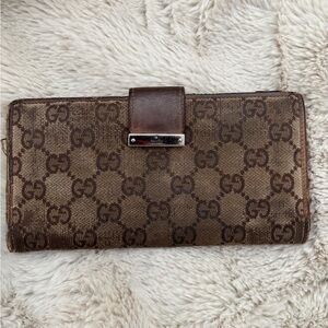 Gucci Tan and Brown GG Pattern Wallet